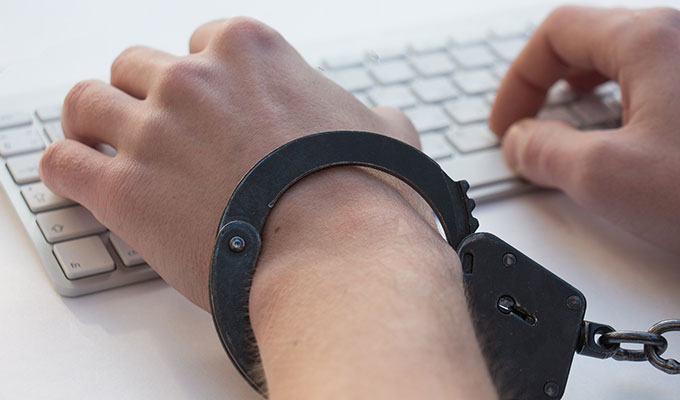 online-gambling online gambling gang members arrested