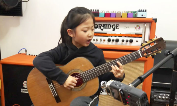 The Nanjinger - 6-Year-Old Girl from Nanjing is YouTube’s Latest Star