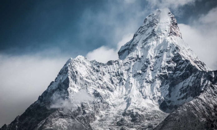 The Nanjinger - Everest First Climbed by China 60 Years Ago Today