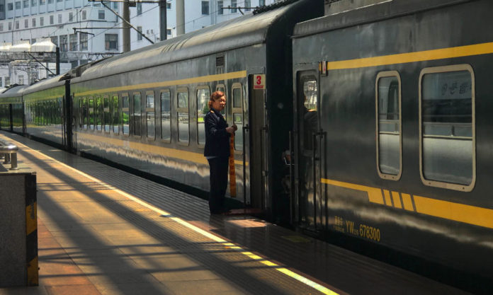 The Nanjinger - 2.38 Million Nanjing Train Travellers Expected this National Day