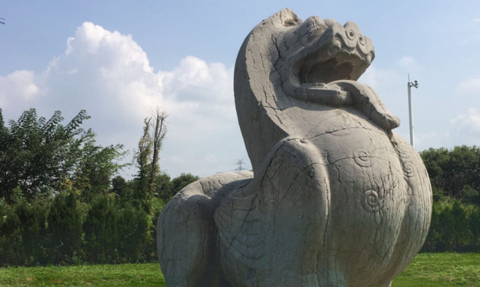 The Nanjinger - Mythical Beasts that Simply Scream Nanjing