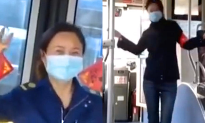 The Nanjinger - Dancing Nanjjng Electric Bus Driver Becomes Sensation