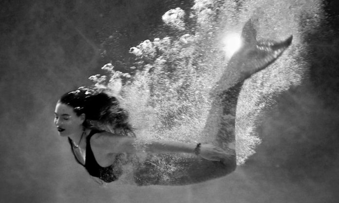 The Nanjinger - 5 Ridiculous Things You'll See in Chinese Gyms & Swimming Pools The Nanjinger - 5 Ridiculous Things You'll See in Chinese Gyms & Swimming Pools
