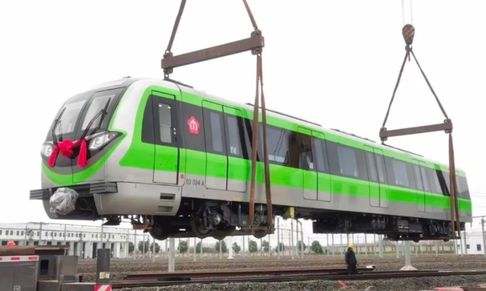 The Nanjinger - Fixing the Nanjing Metro Line 3 Problem; Bring on the Crane!