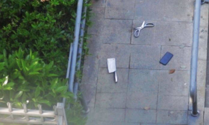 The Nanjinger - Knife & Scissors Thrown from Height Lands Nanjing Man in Jail