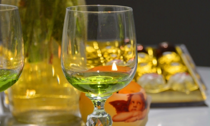The Nanjinger - Absinthe Makes Pu Er Grow Fonder The Nanjinger - Absinthe Makes Pu Er Grow Fonder