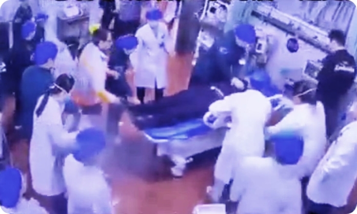 The Nanjinger - CPR for 3 Hours by Nurses & Doctors Saves Man from Jaws of Death