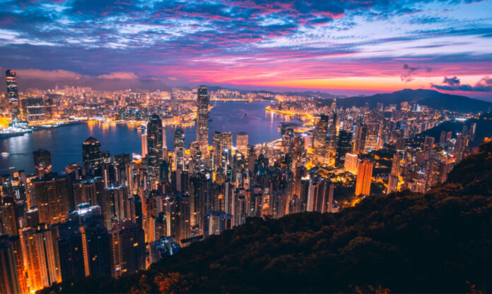 The Nanjinger - Nanjing-Hong Kong by High Speed Train; just 8 Hours 27 Minutes! The Nanjinger - Nanjing-Hong Kong by High Speed Train; just 8 Hours 27 Minutes!