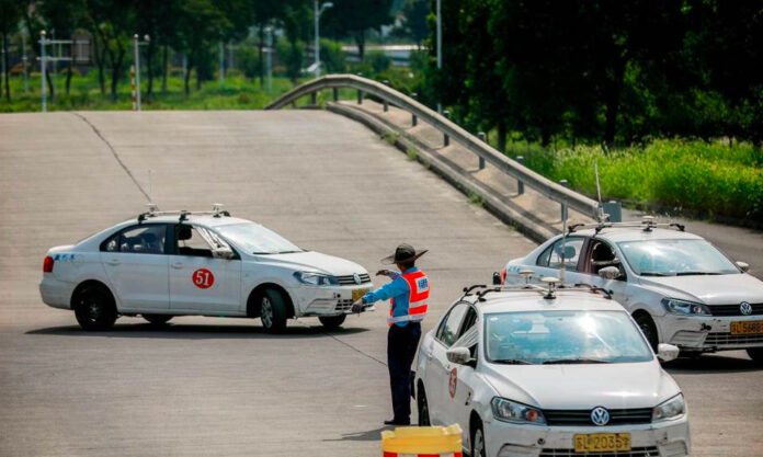 The Nanjinger - Driving Test Applications in Zhenjiang up 10 Fold after After College Entrance Exam