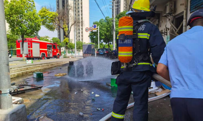 The Nanjinger - Enormous Explosion Averted as Gas Cylinders Retrieved from Zhenjiang Fire The Nanjinger - Enormous Explosion Averted as Gas Cylinders Retrieved from Zhenjiang Fire