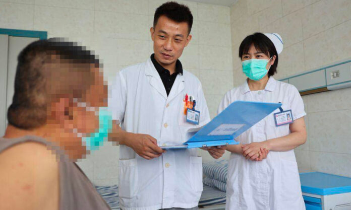The Nanjinger - Huai’an Man Drinking 2 Litres of Liquor a Day Admitted 31 Times to Hospital