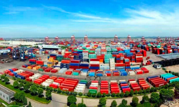 The Nanjinger - Nanjing Port Shifts 56.5 Million Tons of Cargo to Vietnam, Japan & South Korea