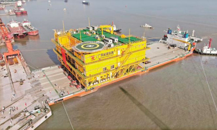 The Nanjinger - Taizhou Delivers World's First 500 kV AC Offshore Booster Station