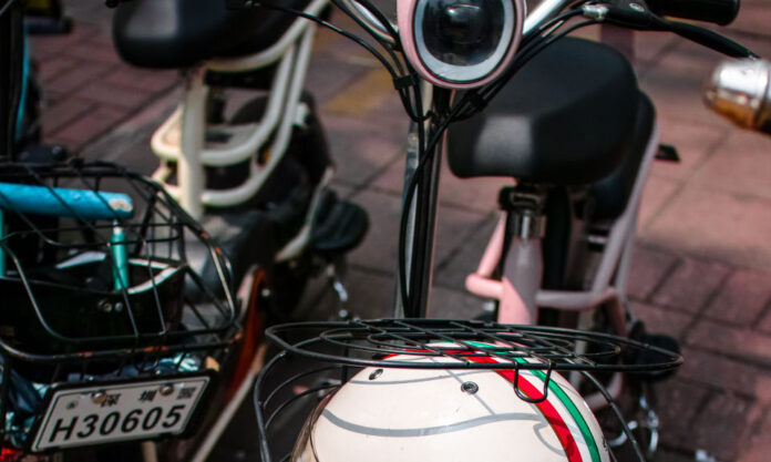 The Nanjinger - Xuzhou Highlights Deaths to School Children in E-Bike Safety Campaign
