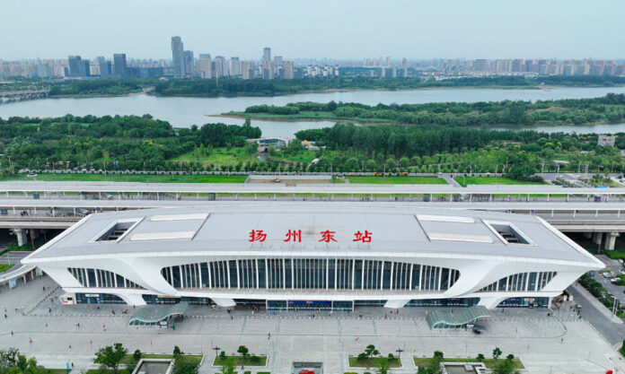 The Nanjinger - Yangzhou East Railway Station Passenger Flow Mistakes Acknowledged