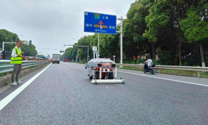 The Nanjinger - 3D Ground Penetrating Radar Robot Goes on patrol in Changzhou