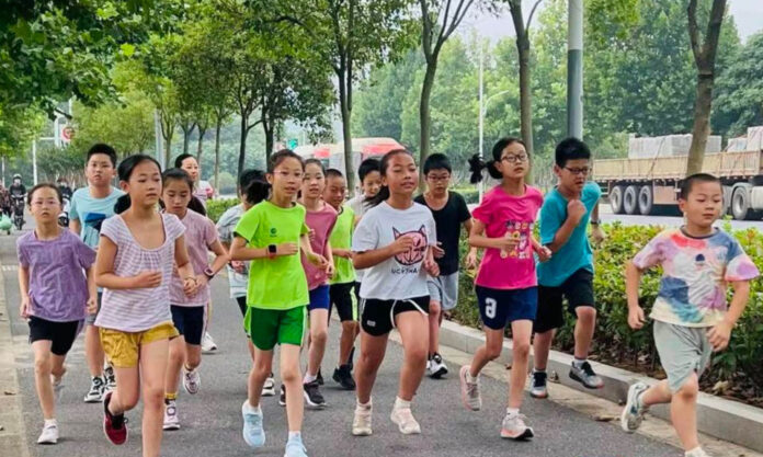 The Nanjinger - 500 Kilometres Racked by Nanjing Primary School Jogging Team