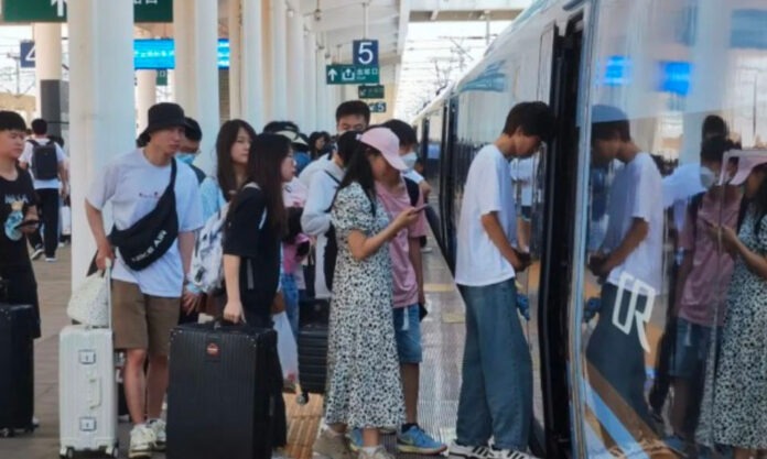The Nanjinger - Lianyungang #1 as Demand for Summer Seaside Fun Peaks
