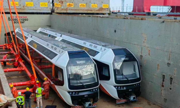 The Nanjinger - Blessed by Messi; Light Rail Train Sets Sail from Nantong to Argentina