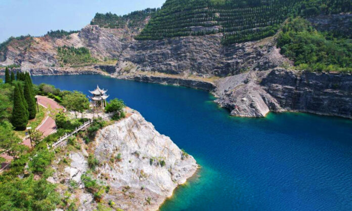 The Nanjinger - Dramatic Cliffs of Century Old Mine in Huai’an is Jiangsu’s Latest Must Visit