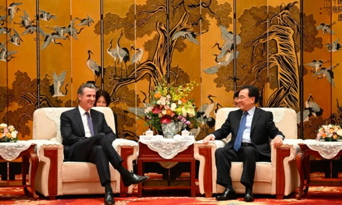 The Nanjinger - California Governor Meets CPC Jiangsu Secretary in Yancheng