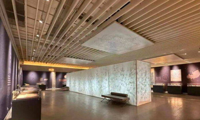 The Nanjinger - Exhibition Debut of Eastern Jin Dynasty Tomb found in Nanjing University