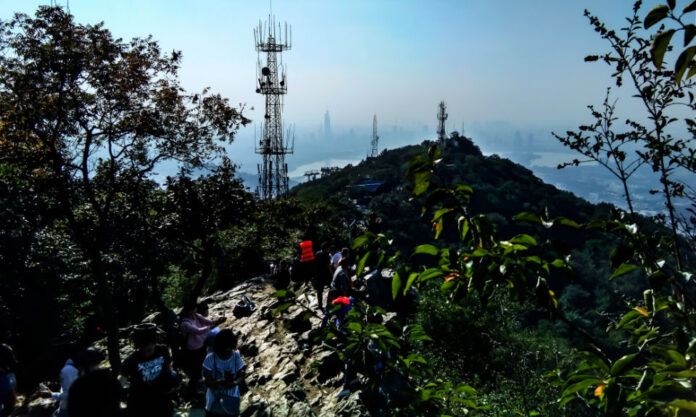 The Nanjinger - Up 238%! 2.494 Million Tourists incoming to Nanjing on National Day