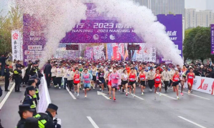 The Nanjinger - Back after 4 Years! Marathon Drives Fitness Craze in Nanjing
