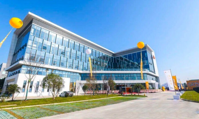 The Nanjinger - Swiss Ambassador to China Attends Sika Facility Opening in Suzhou