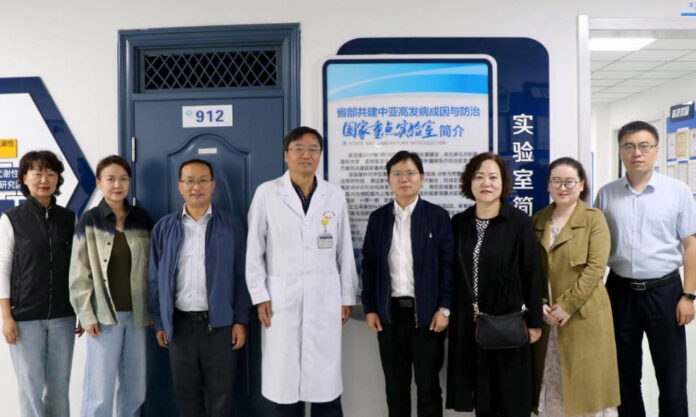 The Nanjinger - Aid to Xinjiang by Yangzhou Doctors Realises Hospital Laboratory