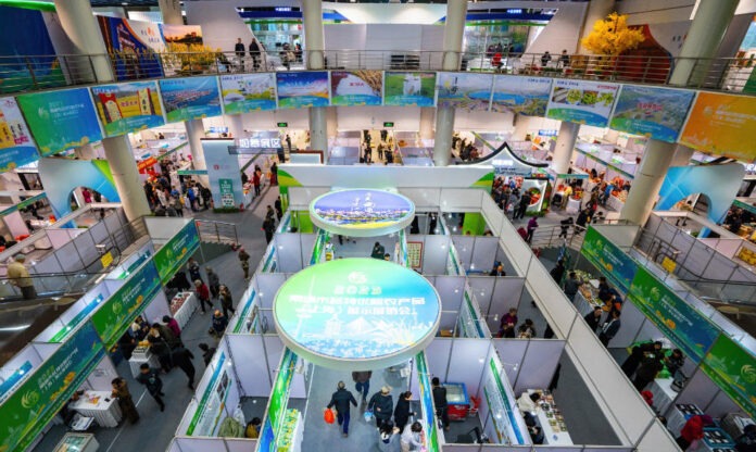 The Nanjinger - Chinese Flying Chicken is Highlight on New Agricultural Products Expo