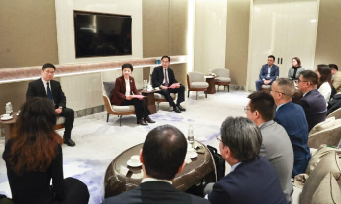 The Nanjinger - Symposium Sees Taizhou Hitting up Shanghai for Investment