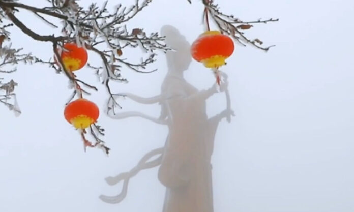 The Nanjinger - Temperatures in Lianyungang Plummet but Huaguo Shan Beauty Emerges