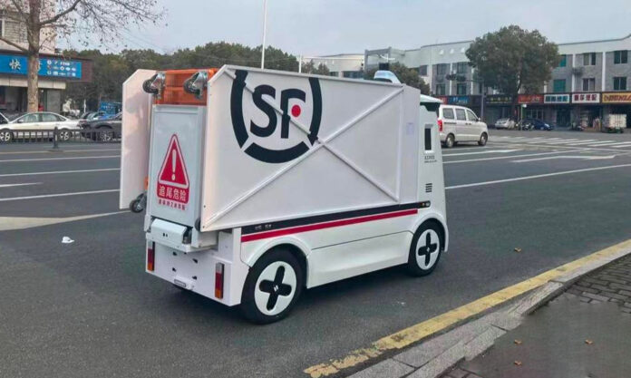 The Nanjinger - Fully Autonomous Courier Delivery Vehicles Take to the Roads of Suzhou
