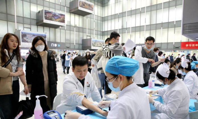 The Nanjinger - Staff at Nanjing Gulou Hospital Donate 147.2 Litres of Blood