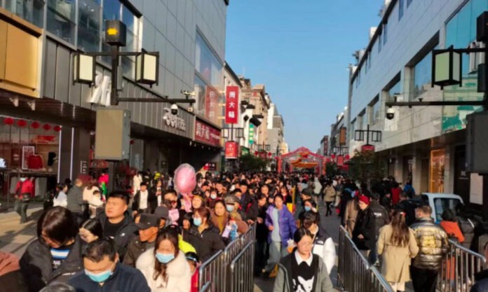 The Nanjinger - Crowds Surge through Suzhou Ancient City’s Historical & Cultural Blocks