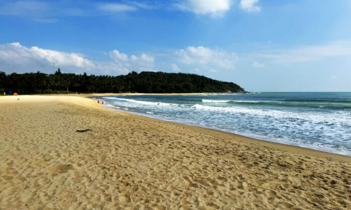 The Nanjinger - Forget Sanya! Catch a Wave in Wanning; China’s Capital of Surf-5