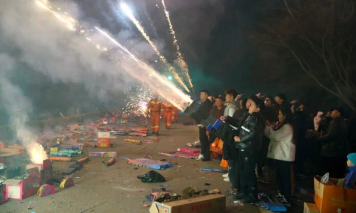 The Nanjinger - Gatling Gun is Firm Favourite at Dazzling Fireworks Show in Wuxi