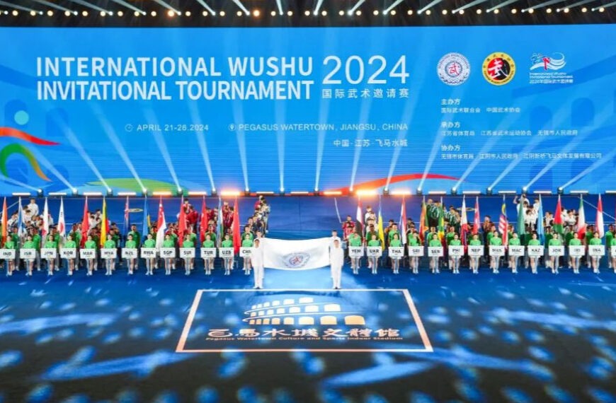 The Nanjinger - 2024 International Wushu Invitational Tournament Opens in Wuxi