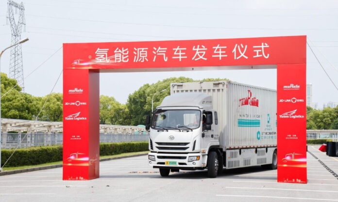 The Nanjinger - Japanese Firms Debuts Hydrogen Powered Heavy Trucks in Wuxi
