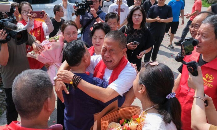 The Nanjinger - Abandoned Aged Just 1, Man is Reunited with Family in Wuxi after 64 Years