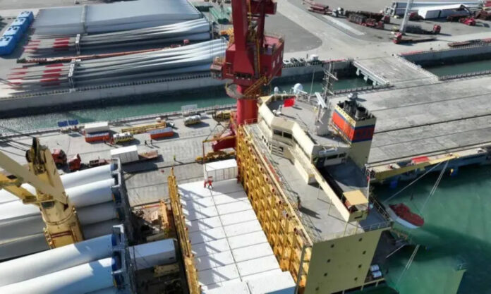 The Nanjinger - Containerised Lithium Battery Energy Storage Systems Set Export Record in Nantong