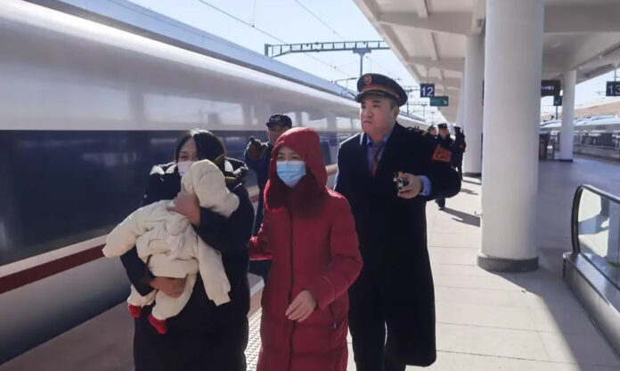 The Nanjinger - 1,000 People Displaced as Entire High Speed Train Needs Replacing in Lianyungang